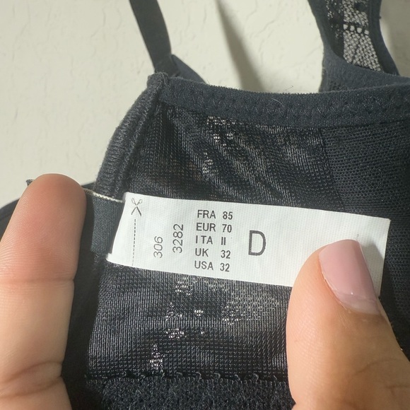 Chantelle Rive Gauche T Shirt Bra Size 32D - Picture 9 of 10